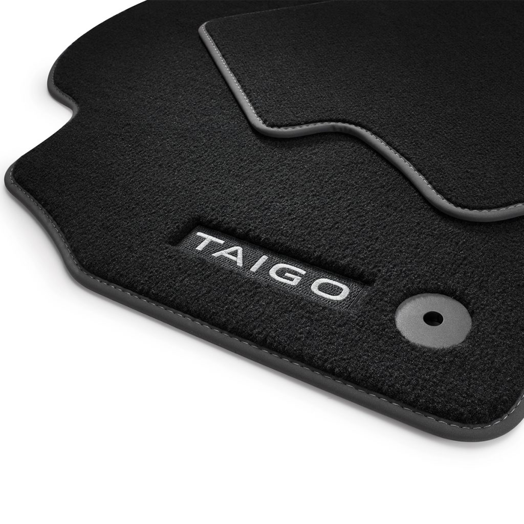 taigo-2f-2022-premium-carpet-mat-set-with-lettering-volkswagen